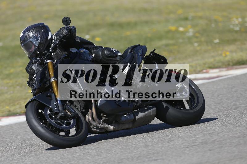 /05 07.04.2026 Cornu Master School ADR/Gruppe rot/19